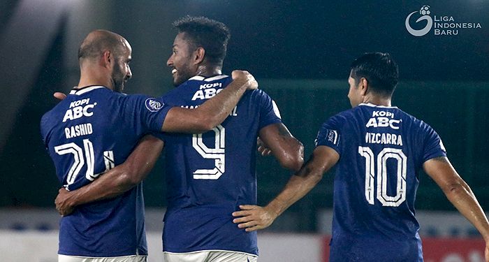 Persib Berpotensi Bikin Posisi Jacksen Tiago Kian Rumit